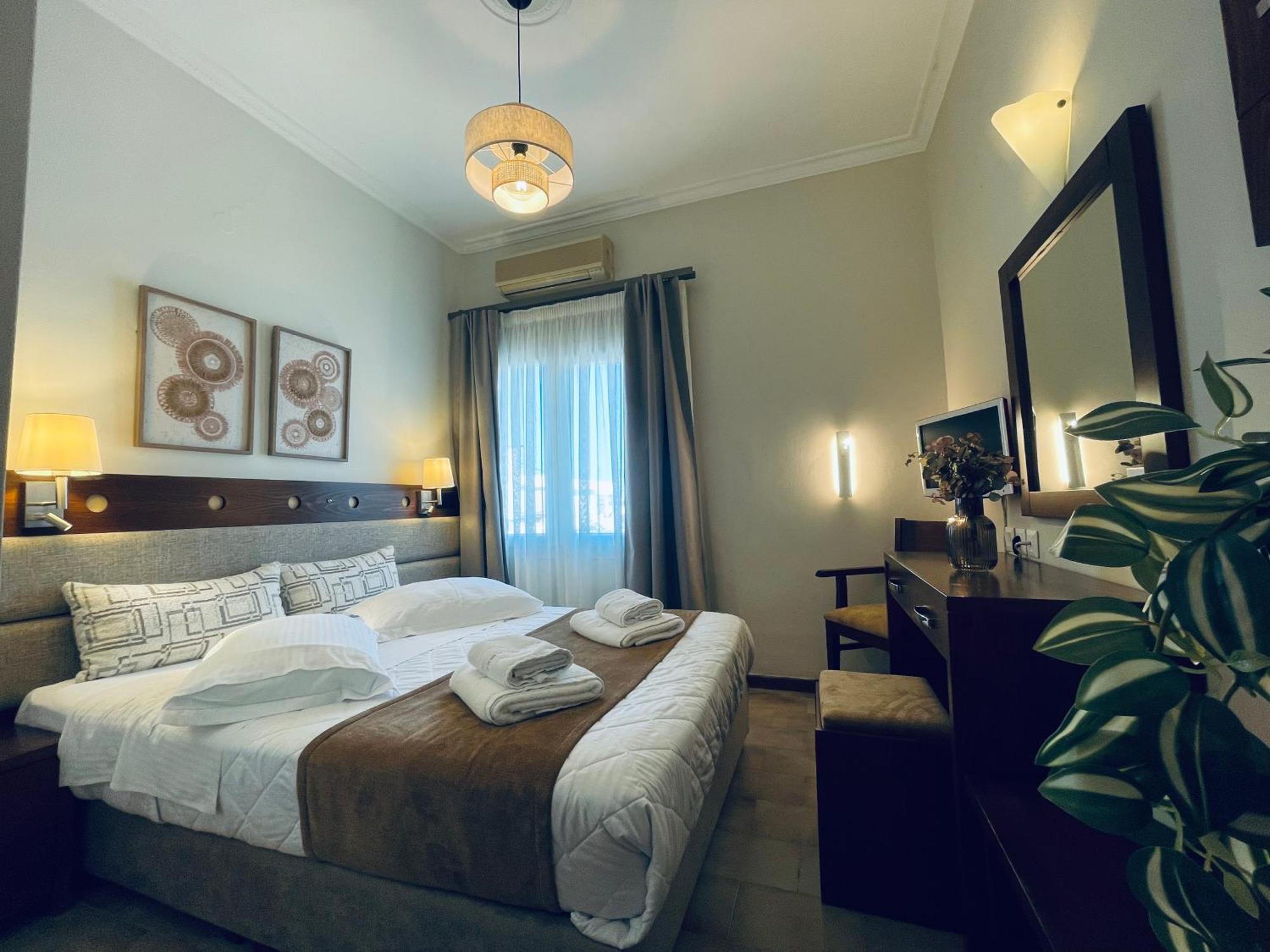 Semiramis Guesthouse Адамас Экстерьер фото